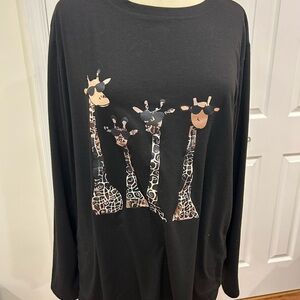 Black Giraffe Print Women's Top
